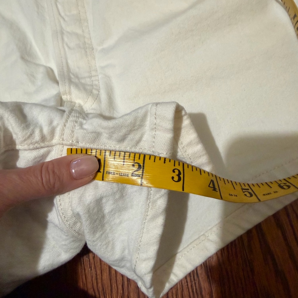 Levi’s 501 ORIGINAL HIGH RISE Jean SHORTS White Denim Button fly Size 32 Stretch - Picture 10 of 13